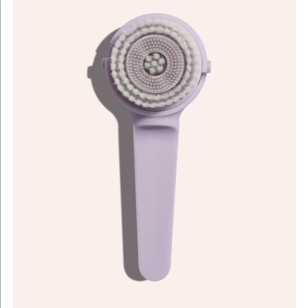 Anisa Beauty Cleansing Brush